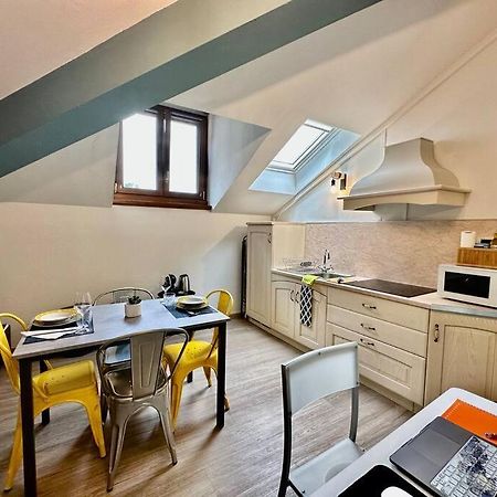 קומו 63 Passi Dal Lago In Centro By Revenue House מראה חיצוני תמונה