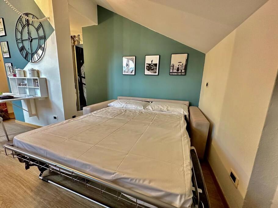 קומו 63 Passi Dal Lago In Centro By Revenue House מראה חיצוני תמונה
